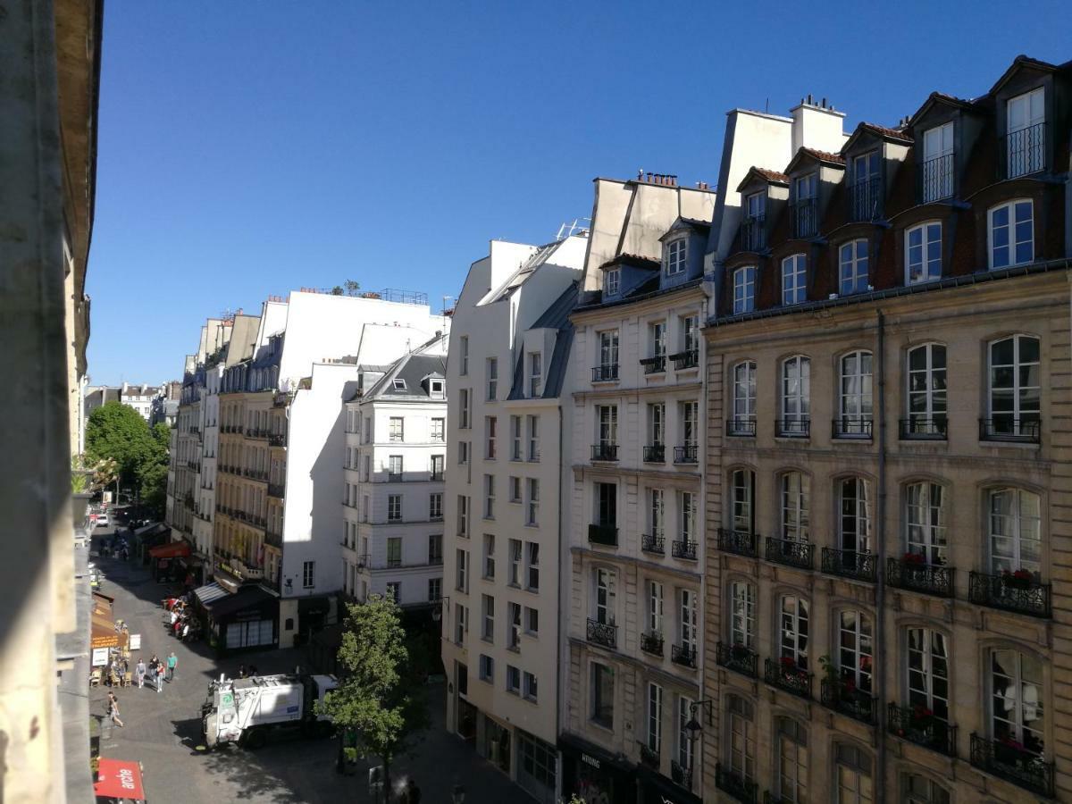 Innocents Apt Paris Bagian luar foto